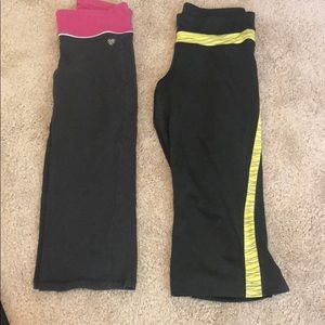 2 pairs workout Capri leggings